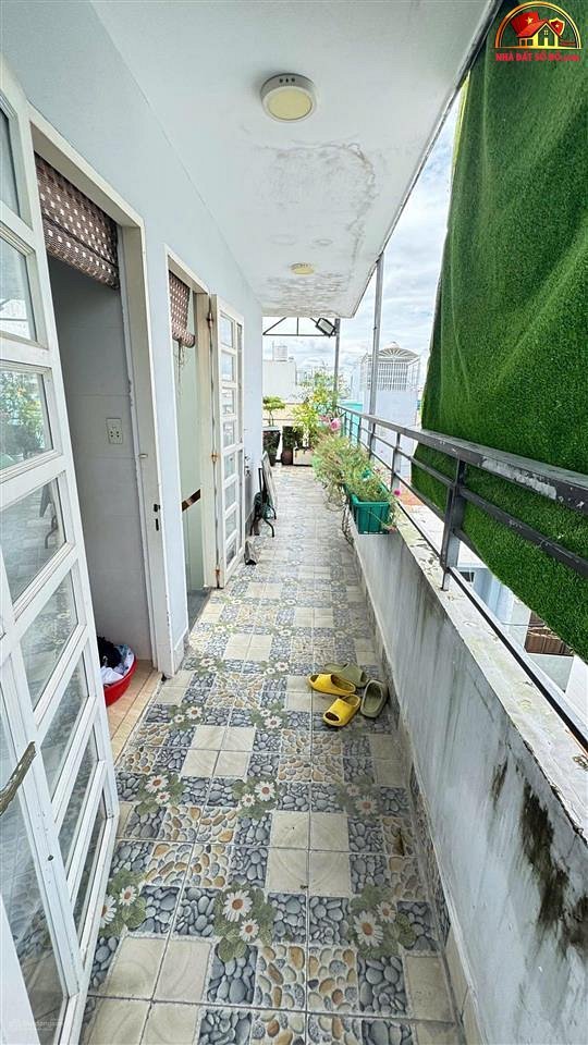 Bán nhà hẻm rộng, 4PN, 6WC, giá hót 7.3 tỷ – Nguyễn Chí Thanh – Quận 11 – NHÀ ĐẤT BẤT ĐỘNG SẢN SỔ ĐỎ