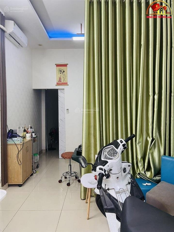 Căn nhà mặt tiền 341 Lạc Long Quân – Đầu tư sinh lời tốt – 6.5 tỷ