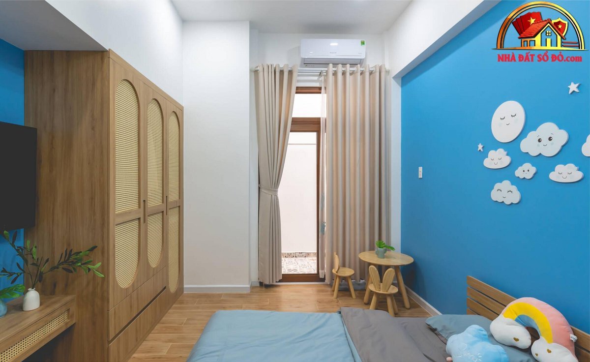 Ngôi nhà dùng gam màu chói lóa, độc đáo và đẹp đến không ngờ - Ảnh 26.