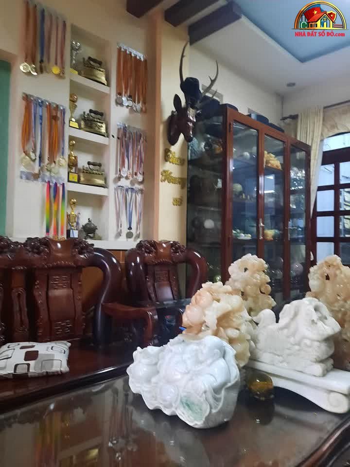 Biệt thự 3 tầng sang trọng, nở hậu tại Quận 7 – Hồ Chí Minh – NHÀ ĐẤT BẤT ĐỘNG SẢN SỔ ĐỎ