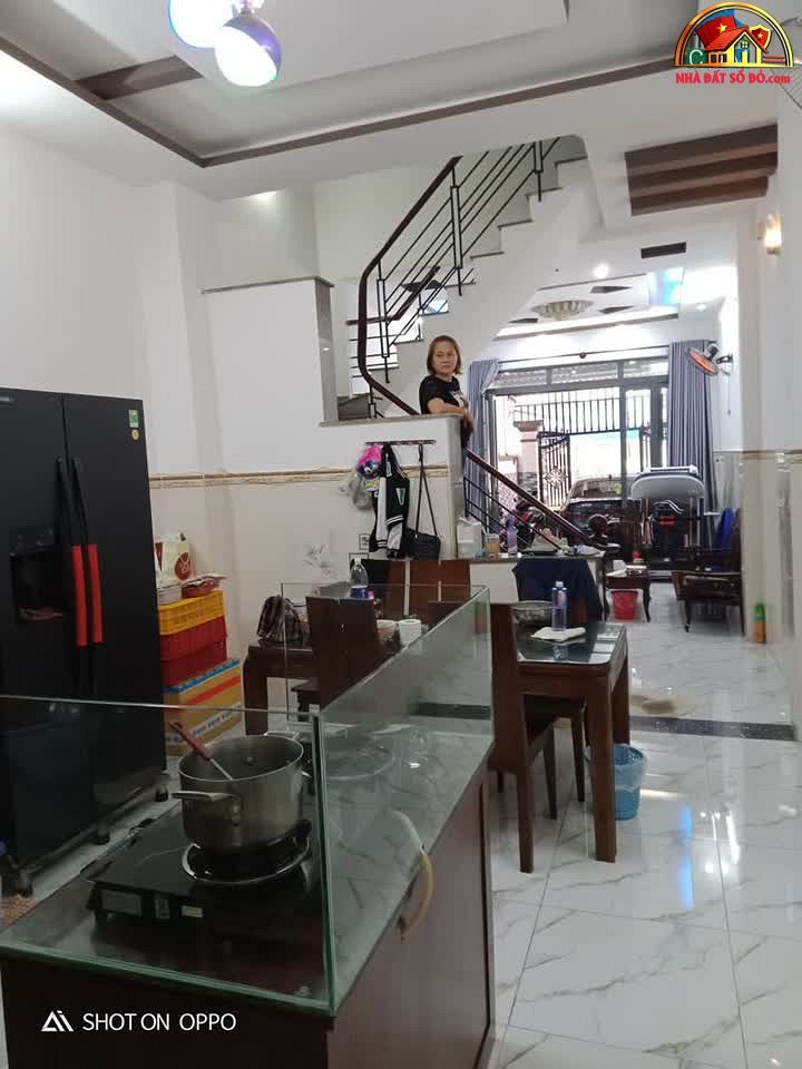 Bán nhà đẹp trung tâm Quận 7, nội thất mới – 200m² – 9,8 tỷ
