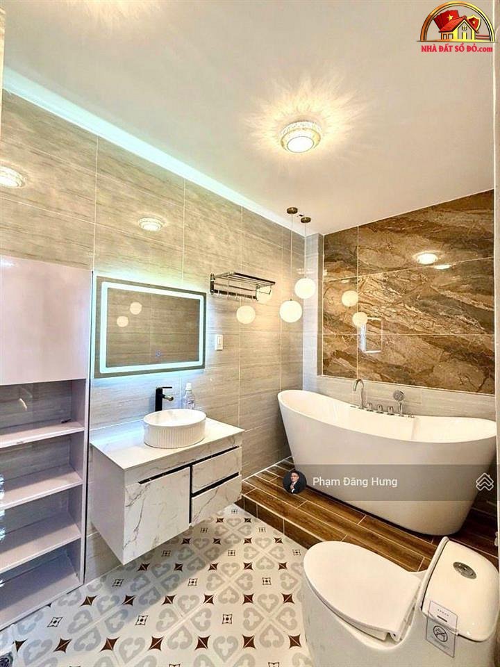 Nhà đẹp 5 phòng ngủ, 52m² – Hẻm xe hơi, Thương lượng tốt – ‘NHÀ ĐẤT BẤT ĐỘNG SẢN SỔ ĐỎ’