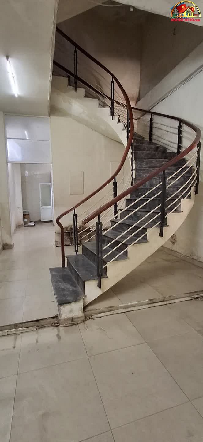 Bán nhà 3 tầng mặt tiền Ông Ích Khiêm, chỉ 17.5 tỷ – Thanh Khê, Đà Nẵng
