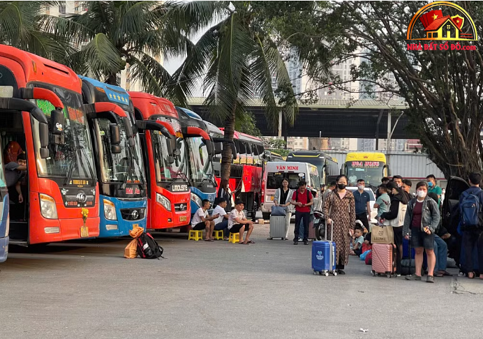 Xu hướng bất động sản sổ đỏ 2026–2027 tại TP.HCM & Đà Nẵng - Review Nhà Phố - Mua bán nhà phố thổ cư - Reviewnhapho.com Xu hướng bất động sản sổ đỏ 2026–2027 tại TP.HCM & Đà Nẵng - Review Nhà Phố - Mua bán nhà phố - Reviewnhapho.com