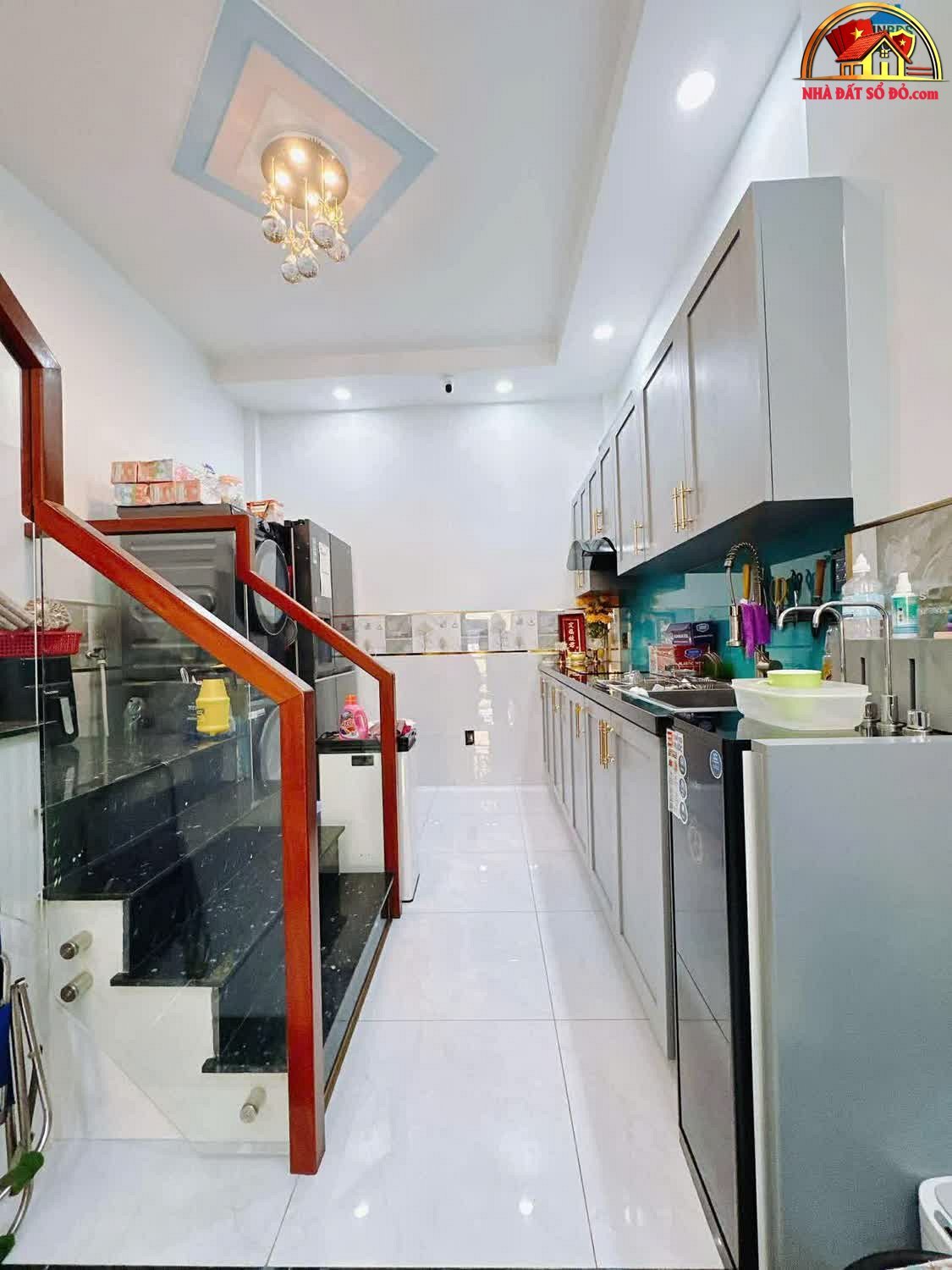 Bán nhà riêng 2 tầng 70m2 chỉ 4.69 tỷ, hẻm đường Đoàn Văn Bơ – Quận 4 – Hồ Chí Minh – NHÀ ĐẤT BẤT ĐỘNG SẢN SỔ ĐỎ