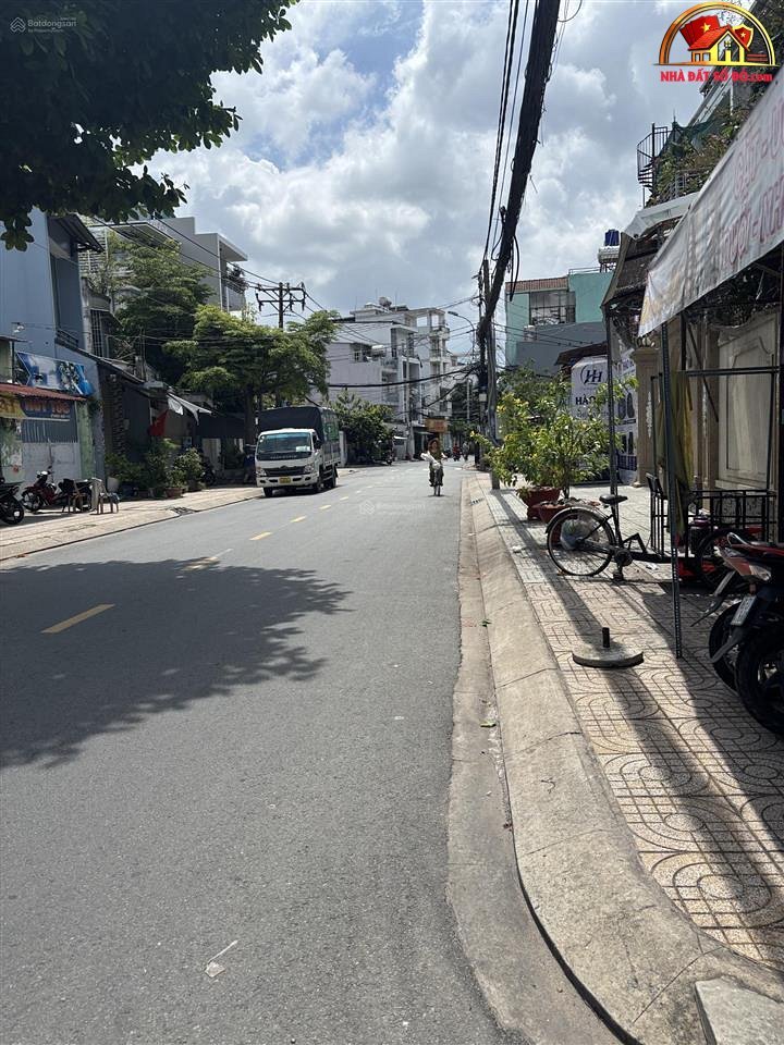 Nhà nở hậu 16m tại hẻm 3.5m, giá 7.9 tỷ – Bán nhà đất – Tân Sơn Nhì – Tân Phú – Hồ Chí Minh – NHÀ ĐẤT BẤT ĐỘNG SẢN SỔ ĐỎ