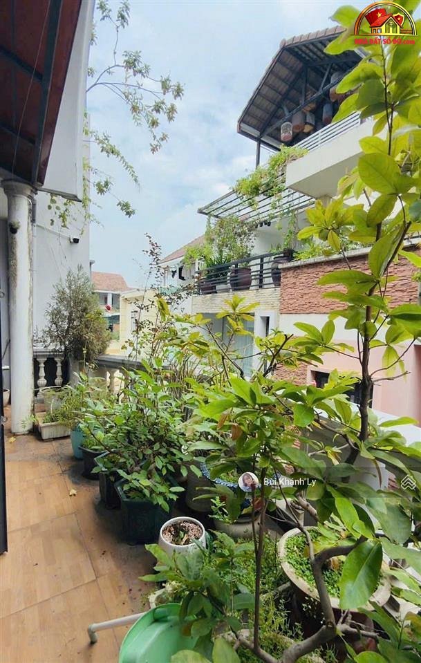 Biệt thự hẻm xe hơi Phan Xích Long – 140m2 – 23.5 tỷ – Đầu tư sinh lợi cao
