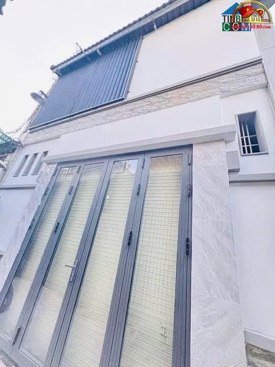 Nhà Làng Hoa, Gò Vấp, 4 phòng ngủ, Giá 5.3 tỷ – BĐS SỔ ĐỎ