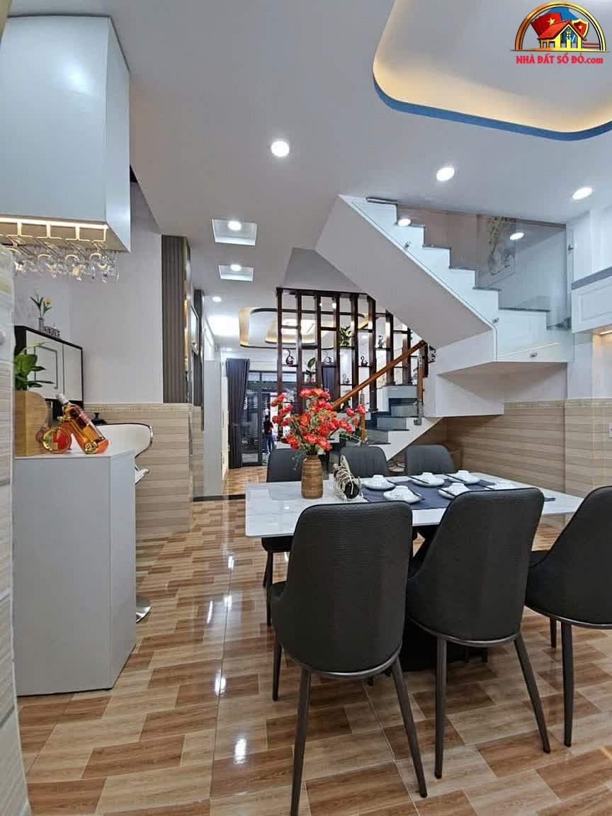 Nhà mặt tiền hẻm xe hơi, giá 6.2 tỷ, 70m², nhà đẹp… – Bán nhà phân lô, liền kề Huyện Nhà Bè – TP Hồ Chí Minh giá 5 – 7 tỷ