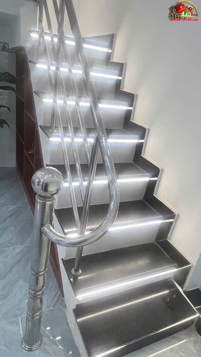 Nhà đẹp 100m² 3 tầng, 4PN ngay trung tâm Quận 8 – chỉ 5.77 tỷ