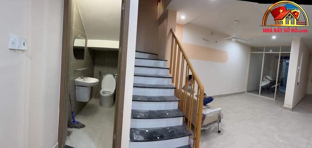 Nhà đẹp 2 tầng hẻm xe hơi rẻ chỉ 8,4 tỷ – Quận 7 – Hồ Chí Minh – NHÀ ĐẤT BẤT ĐỘNG SẢN SỔ ĐỎ