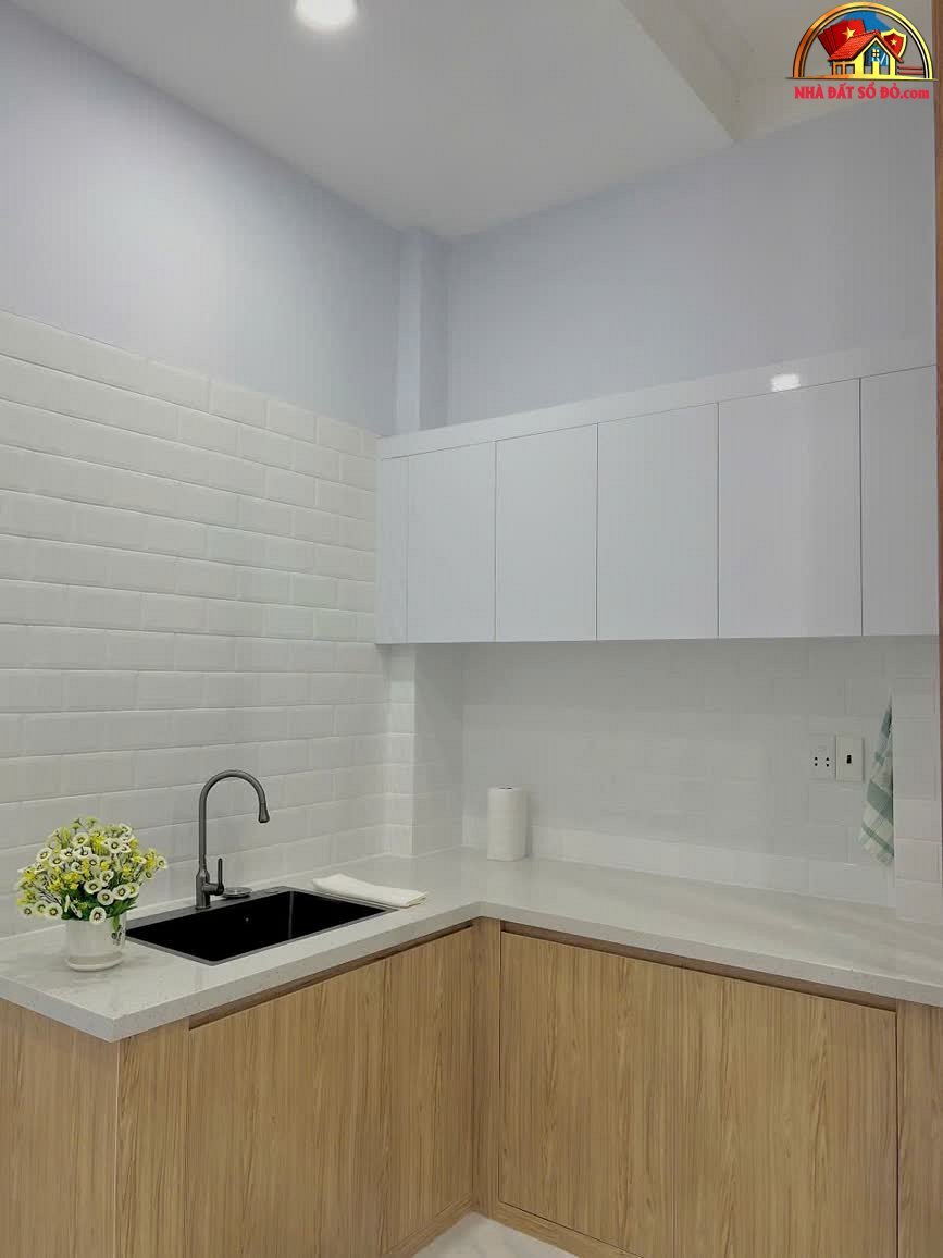 Nhà mặt tiền kinh doanh Khánh Hội 36m² giá 6.99 tỷ – Đầu tư sinh lời ngay