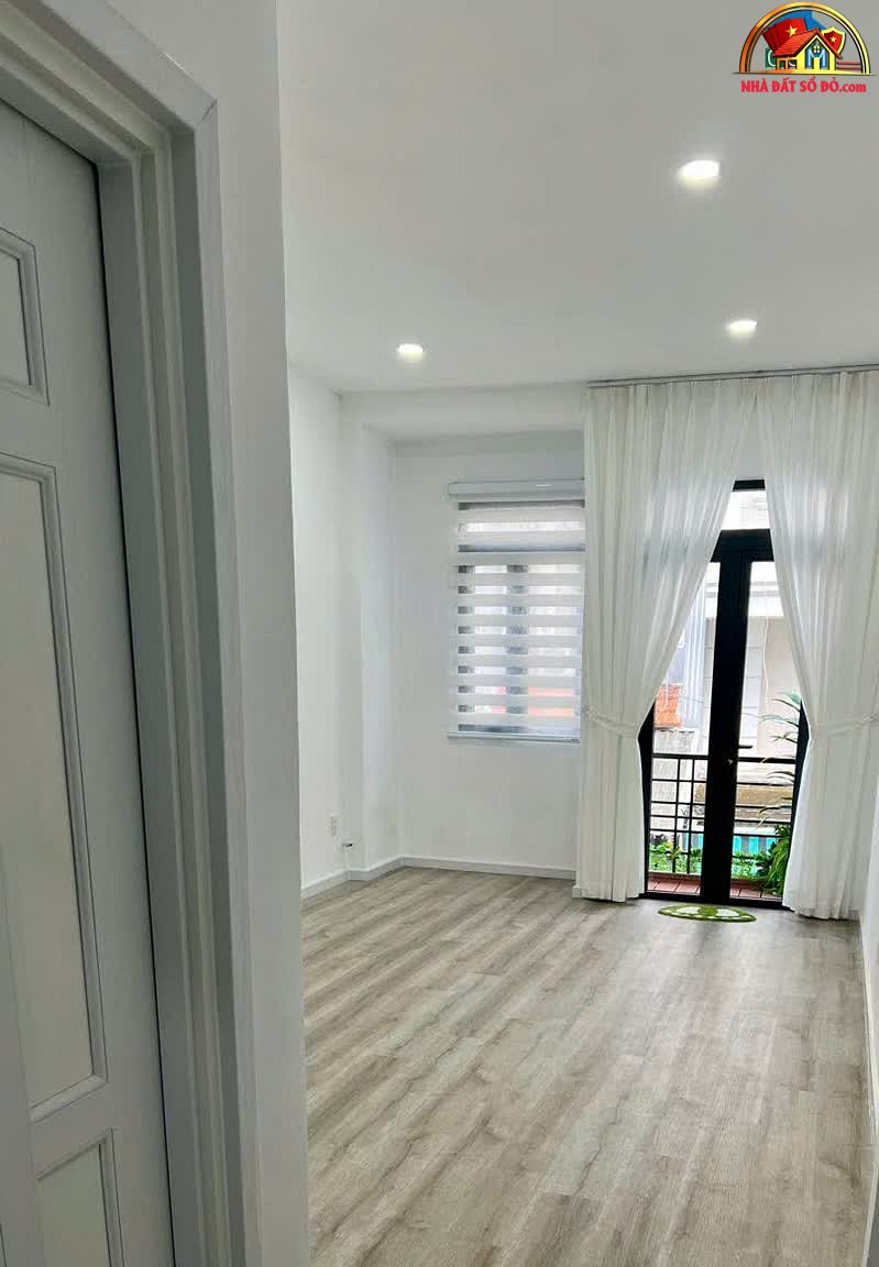 Nhà mặt tiền kinh doanh Khánh Hội 36m² giá 6.99 tỷ – Đầu tư sinh lời ngay