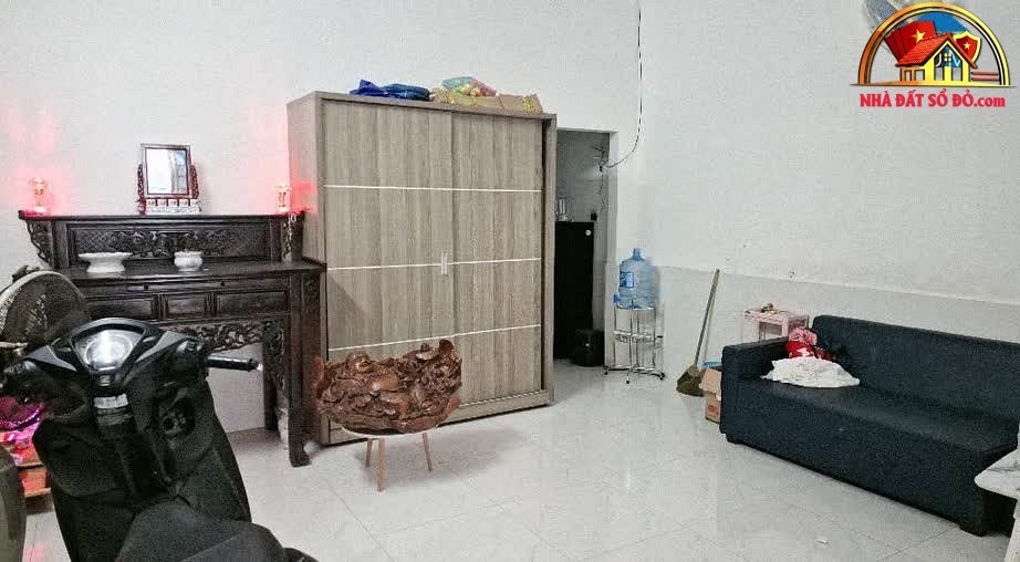 Nhà riêng 100m² HXH Quận 7 – Giá 7.9 tỷ – Tiện xây mới tự do – Bán nhà đất sổ đỏ