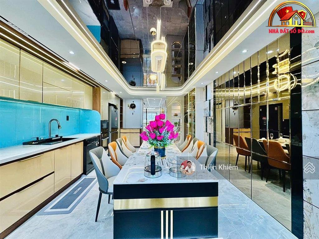 Nhà đẹp 5 tầng hướng Đông Nam, giá 12.8 tỷ –… – Bán nhà trong ngõ, hẻm Quận Gò Vấp – TP Hồ Chí Minh giá 10 – 15 tỷ