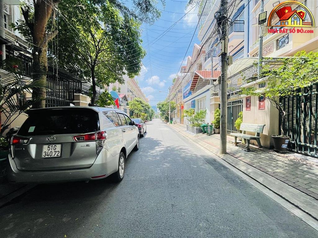 Nhà riêng siêu đẹp 4 tầng 5PN giá chỉ 6.49 tỷ – Đường Nguyễn Thị Sáu – Thạnh Lộc – Quận 12 – Hồ Chí Minh – NHÀ ĐẤT BẤT ĐỘNG SẢN SỔ ĐỎ