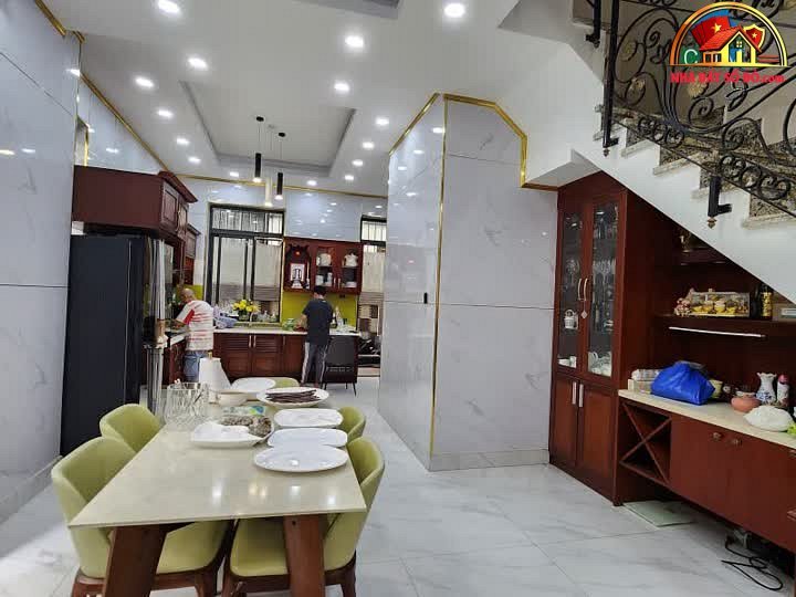Biệt thự liền kề sang trọng – 140 m² – Giá 27.5 tỷ – Bán nhà đất siêu đẹp