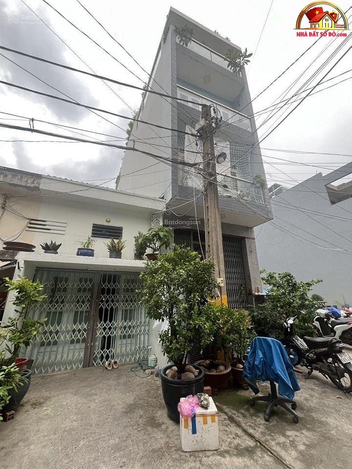 Nhà 4 tầng đẹp, hẻm xe hơi tại Quận 6 – Giá 8.8 tỷ – Nhà đất bất động sản sổ đỏ