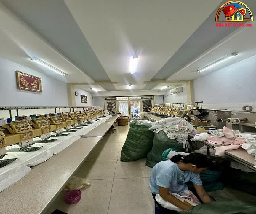 Nhà phố 4 tầng HXH Lưu Chí Hiếu, 72m², 9.85 tỷ – Điểm kinh doanh lý tưởng tại Tân Phú