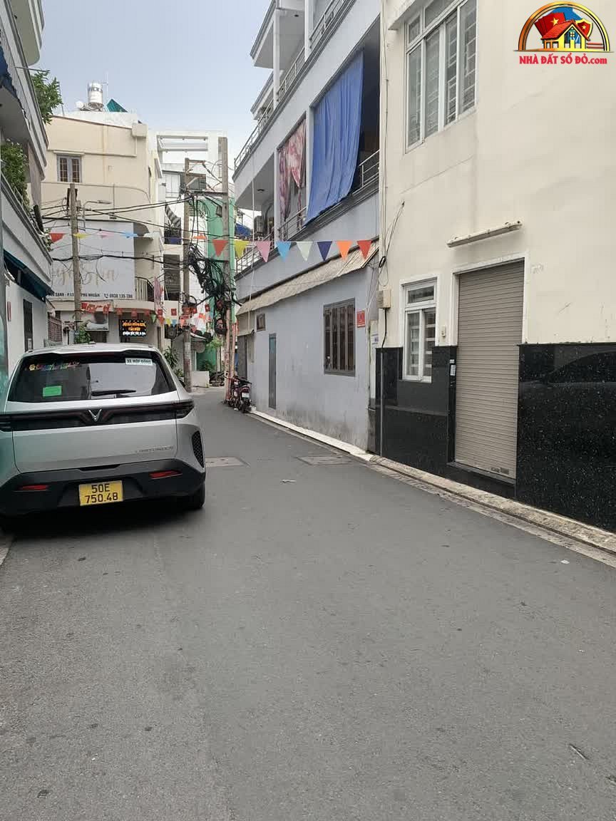 Bán nhà 4 tầng gần hẻm xe hơi, giá 8.2 tỷ, chỉ 39m² – Phú Nhuận – Hồ Chí Minh – NHÀ ĐẤT BẤT ĐỘNG SẢN SỔ ĐỎ