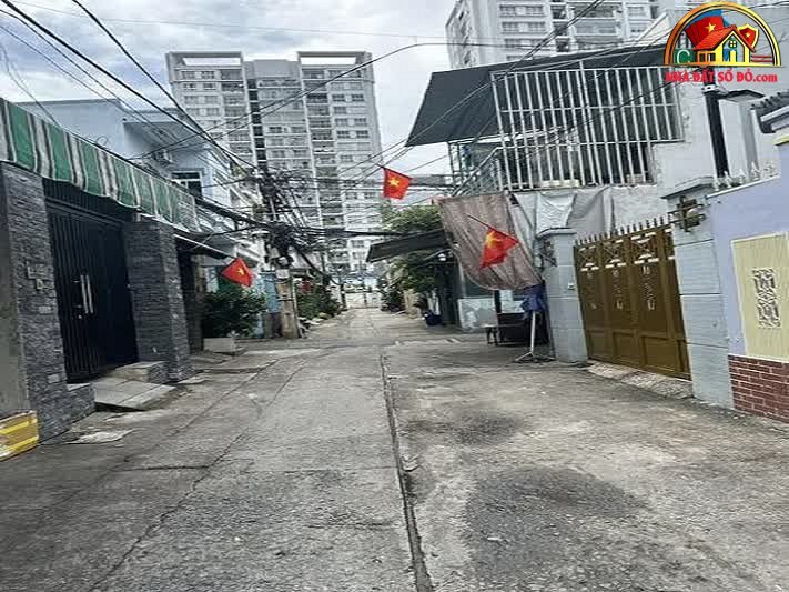 Nhà đẹp 5 tầng hẻm ô tô Nguyễn Hồng Đào, 66m² giá 12.3 tỷ – Bán nhà đất Tân Bình