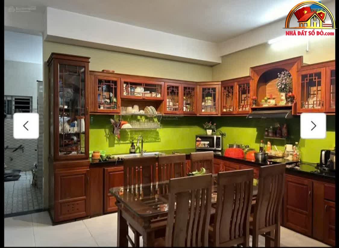 Nhà 2,5 tầng đẹp, mặt tiền kinh doanh đường Nguyễn Chánh 112m² – 4,02 tỷ