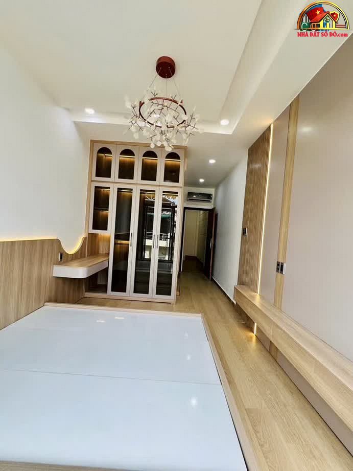 Hẻm xe hơi trung tâm quận 3, 35m², 8.99 tỷ – Bán nhà đất sổ đỏ