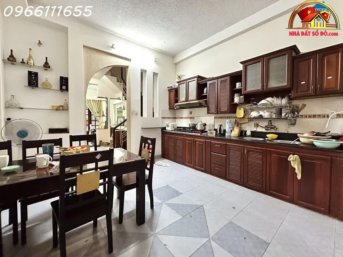 Nhà đẹp Trần Quang Diệu, 70m² – Giá 10.8 tỷ – Hẻm xe hơi – Quận 3 – Hồ Chí Minh – NHÀ ĐẤT BẤT ĐỘNG SẢN SỔ ĐỎ