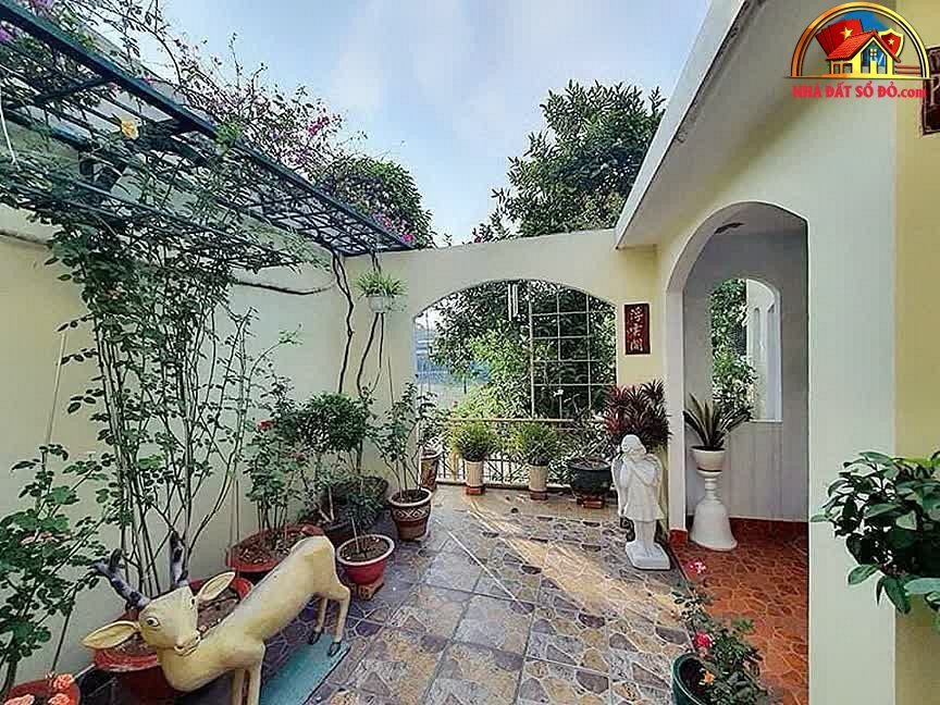 Bán biệt thự cổ điển độc đáo tại Đường Đồng Nai – Quận 10 – Hồ Chí Minh – 205m² – 52 tỷ