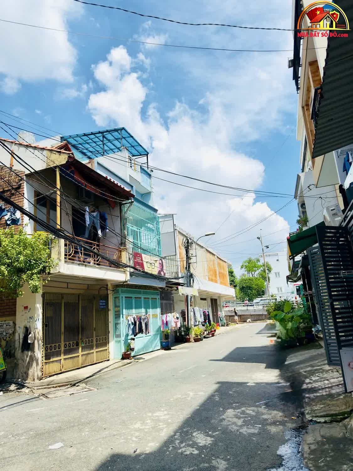 Bán nhà mặt phố 10m², giá chỉ 860 triệu – Sổ hồng riêng tại Quận 8, Hồ Chí Minh