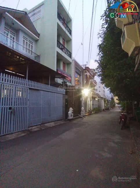 Bán nhà mặt tiền kinh doanh đường Chợ quận 2 – 90m² – 9,4 tỷ