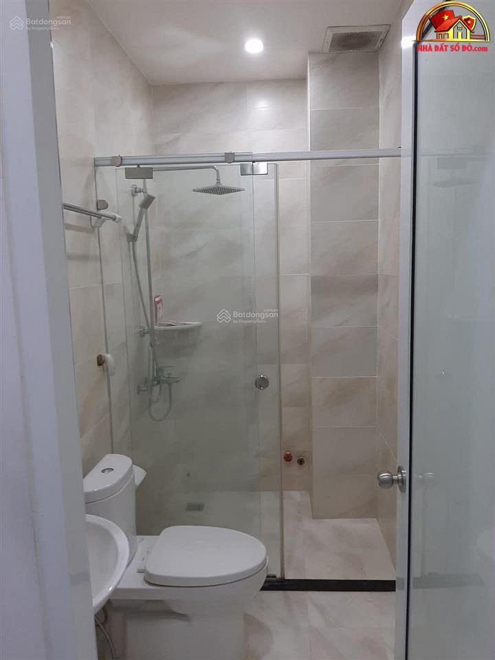 Nhà mặt tiền 4x17m, 5PN, giá chỉ 10.5 tỷ – Sổ đỏ sang tên liền tay