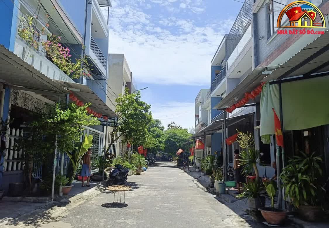 Bán nhà 2 tầng mặt phố Xuân Thiều – Gần biển Nguyễn Tất Thành, giá 3.9 tỷ