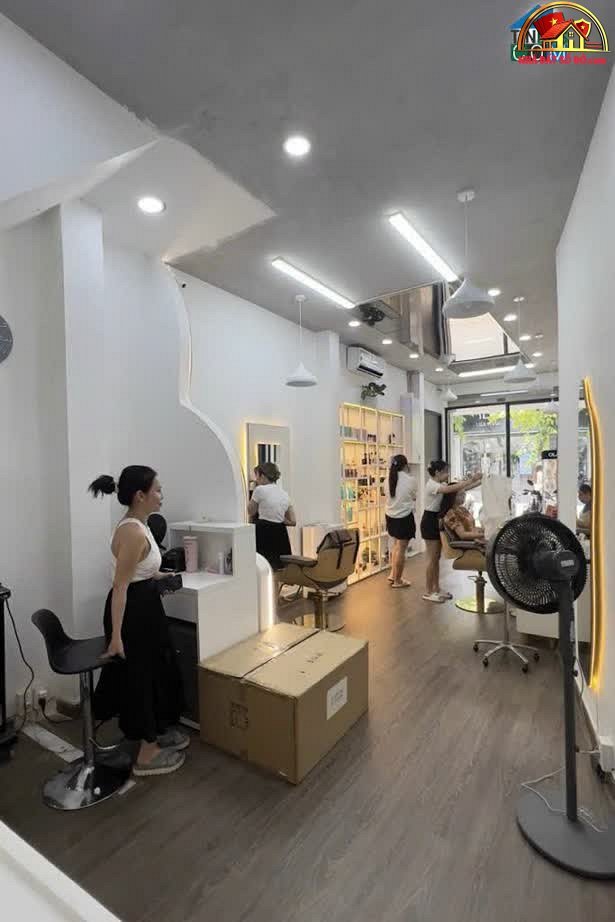 Bán nhà 3 tầng mặt tiền kinh doanh Đ. Nguyễn Đình Chiểu, Quận 3 – 44m² chỉ 15 tỷ