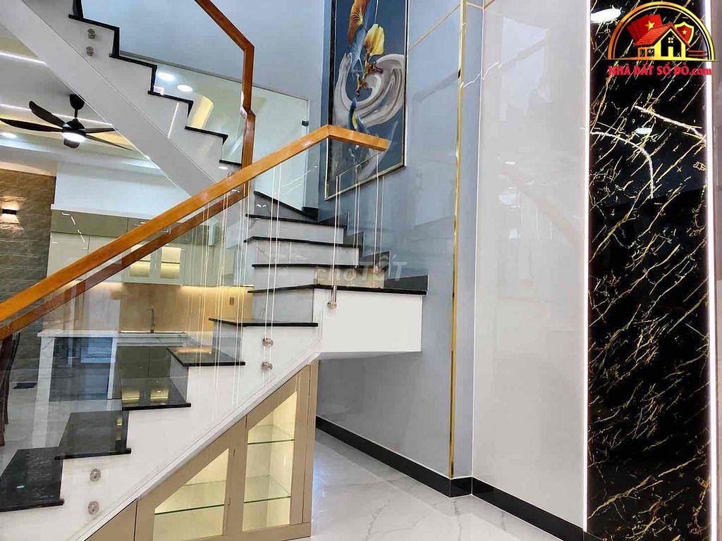 Bán nhà đẹp 4 tầng hẻm xe hơi, 60m2 – giá 5.98 tỷ – Bình Trị Đông – Bình Tân – TP Hồ Chí Minh – NHÀ ĐẤT BẤT ĐỘNG SẢN SỔ Đỏ