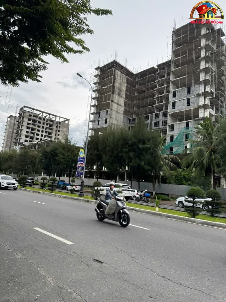 Bán nhà mặt phố Nguyễn Tất Thành, 256m², chỉ 33 tỷ – Đầu tư sinh lời cao