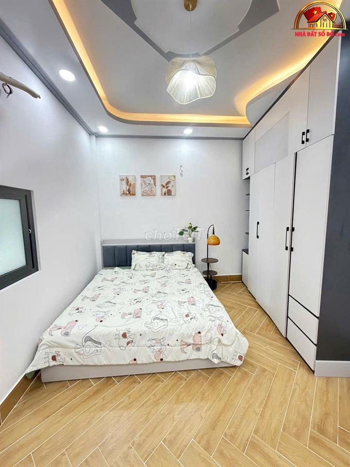 Nhà đẹp Bình Tân 3 tầng hẻm xe hơi, giá 5.8 tỷ – Đường Bùi Tư Toàn