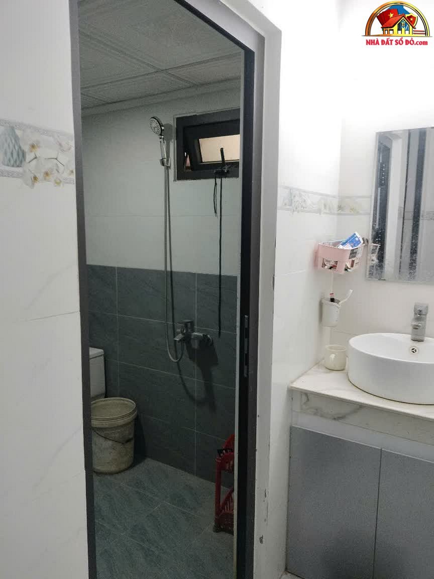 Bán nhà gác lửng 2 mặt kiệt oto tại Hoà Khánh Nam, giá chỉ 2.39 tỷ – Sổ đỏ