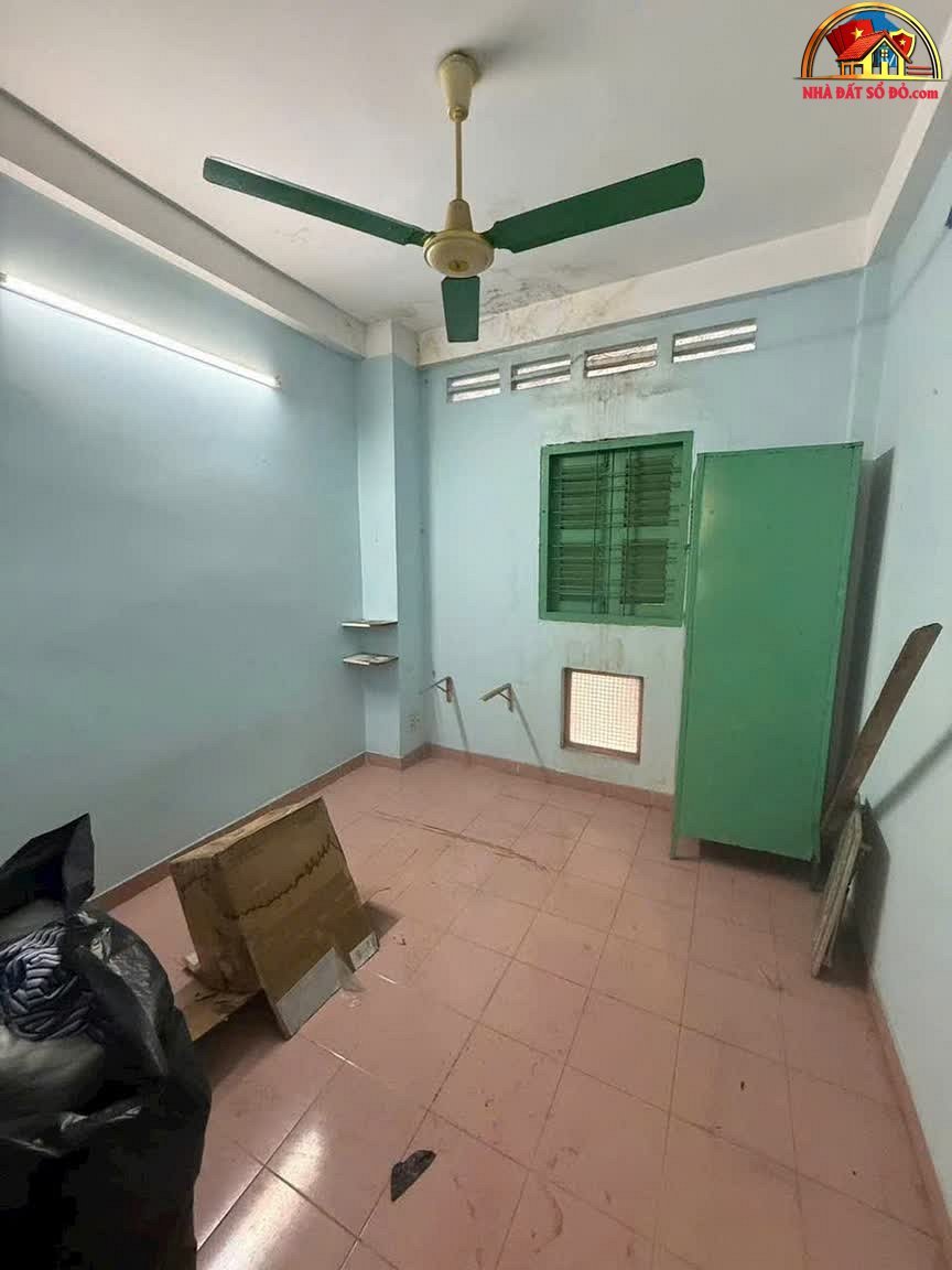 Nhà 33m² HXH Lãnh Binh Thăng, Quận 11 – Giá 5.98 tỷ – Gần Chợ và Trường Học