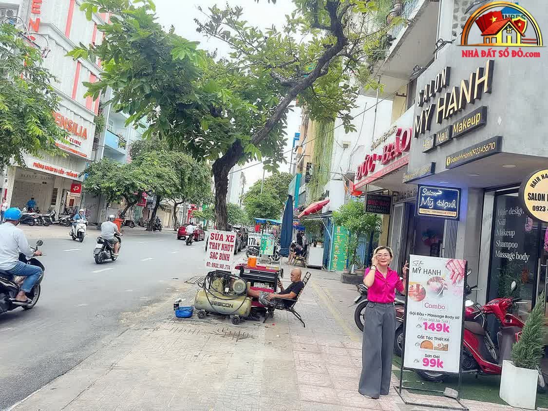 Nhà mặt tiền kinh doanh Đ. Nguyễn Đình Chiểu Quận 3 chỉ 15 tỷ