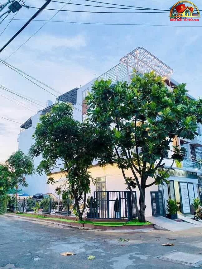 Siêu phẩm nhà góc 2 mặt tiền, gần quận 7 – 158m² – 10.5 tỷ – Bán nhà đất
