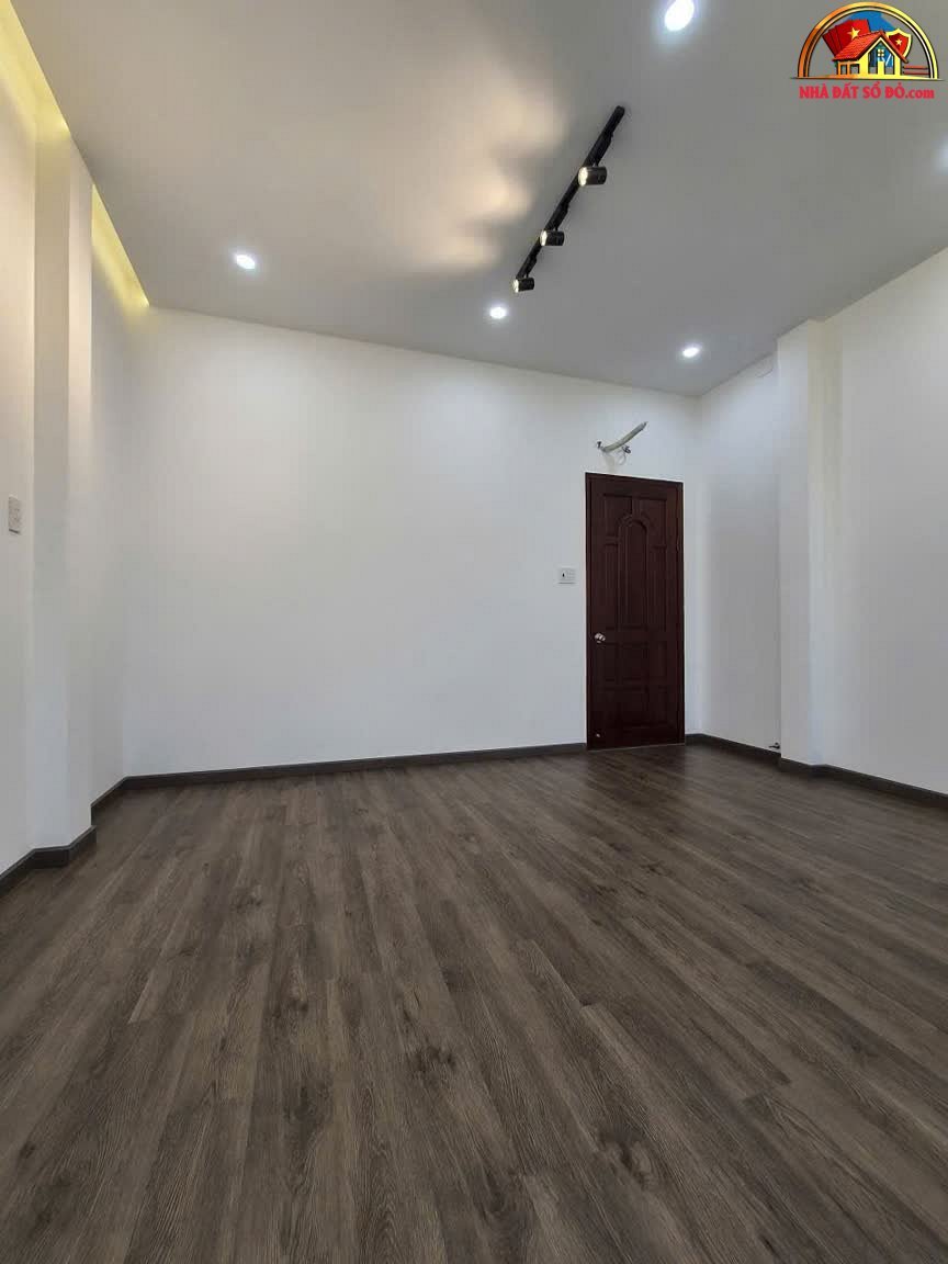 Mặt tiền hẻm xe hơi đỗ cửa 49m2 chỉ 7.7 tỷ –… – Bán nhà mặt phố Quận Tân Phú – TP Hồ Chí Minh giá 7 – 10 tỷ