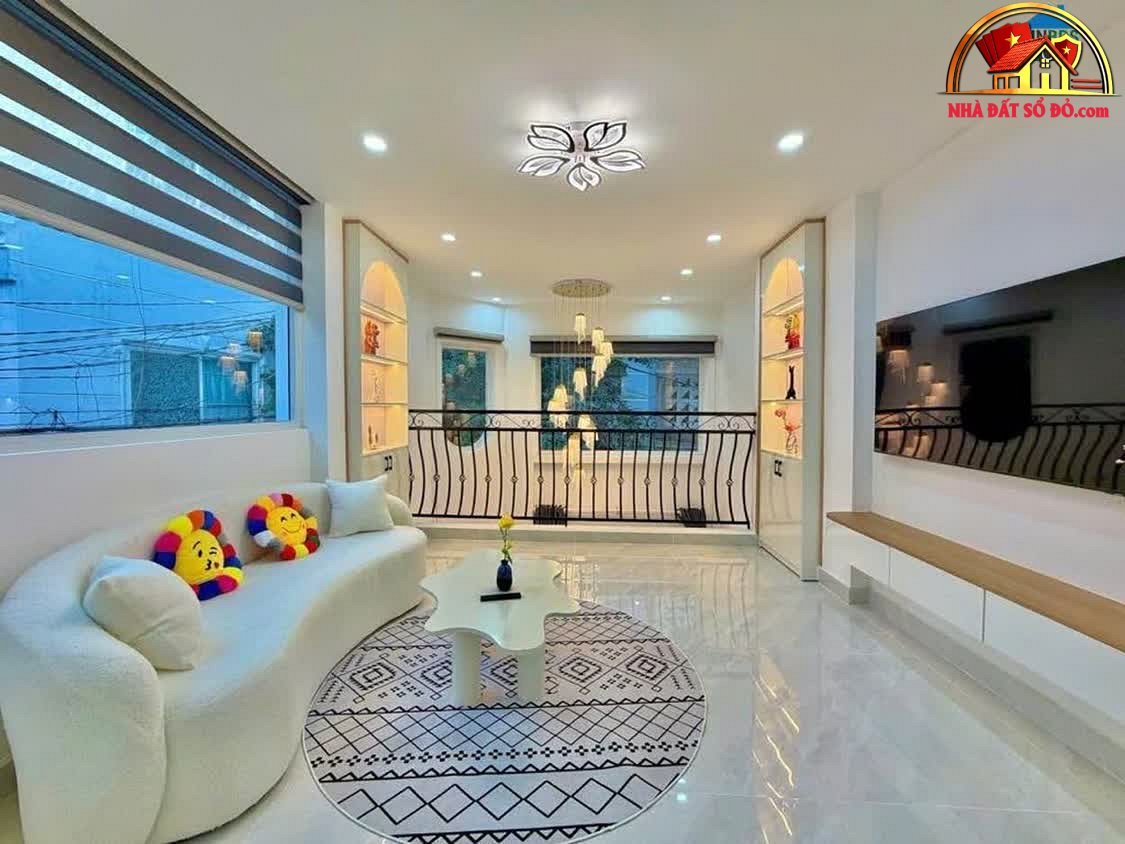 Nhà đẹp sang trọng với thiết kế tinh tế, gần chợ – Phú Nhuận – Hồ Chí Minh – NHÀ ĐẤT BẤT ĐỘNG SẢN SỔ ĐỎ