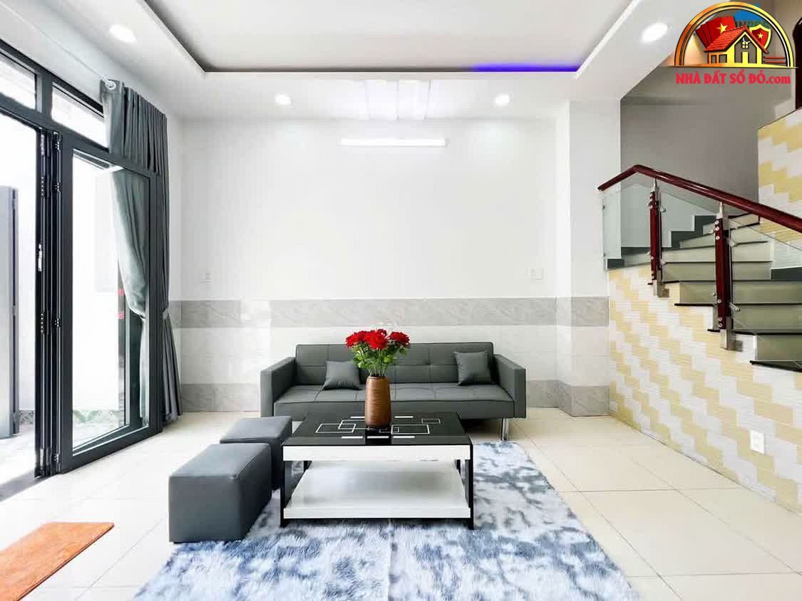 Nhà hẻm xe hơi 1 trệt 2 lầu hiện đại tại Nhà Bè, giá 5 tỷ 750 triệu – Bán nhà đất