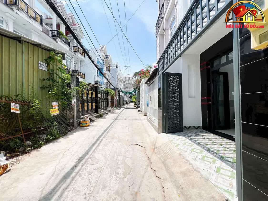 Nhà hẻm xe hơi 1 trệt 2 lầu hiện đại tại Nhà Bè, giá 5 tỷ 750 triệu – Bán nhà đất