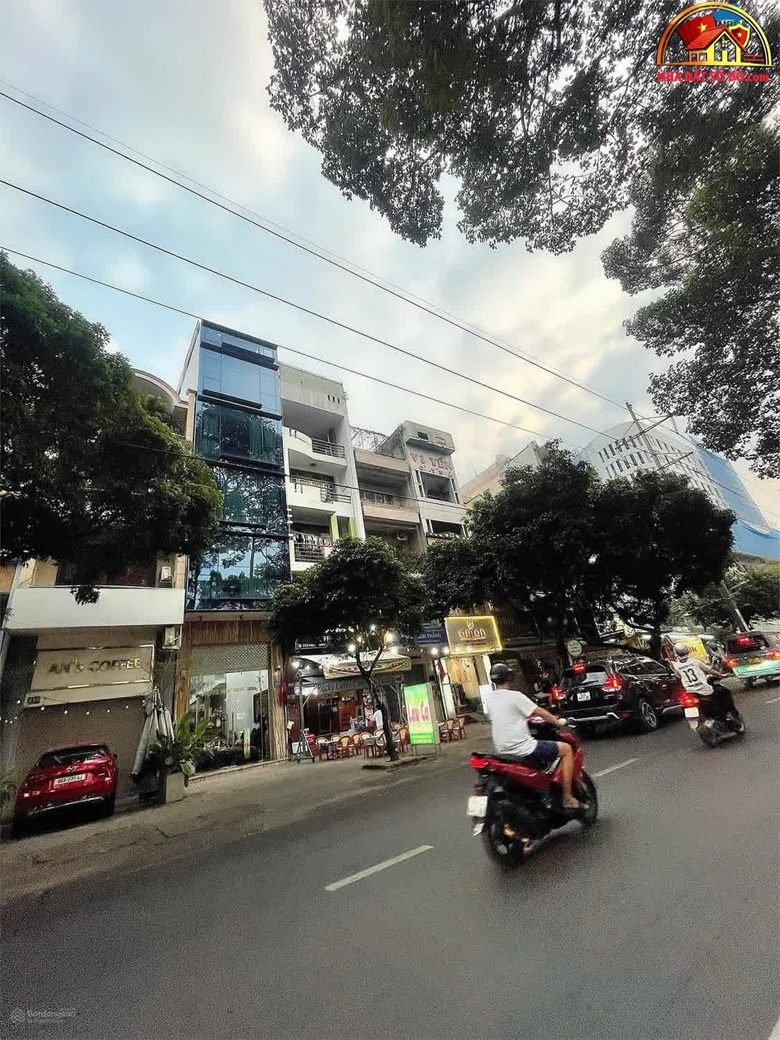 Nhà mặt tiền kinh doanh sầm uất Hùng Vương, 67m² – 23 tỷ – quận 5