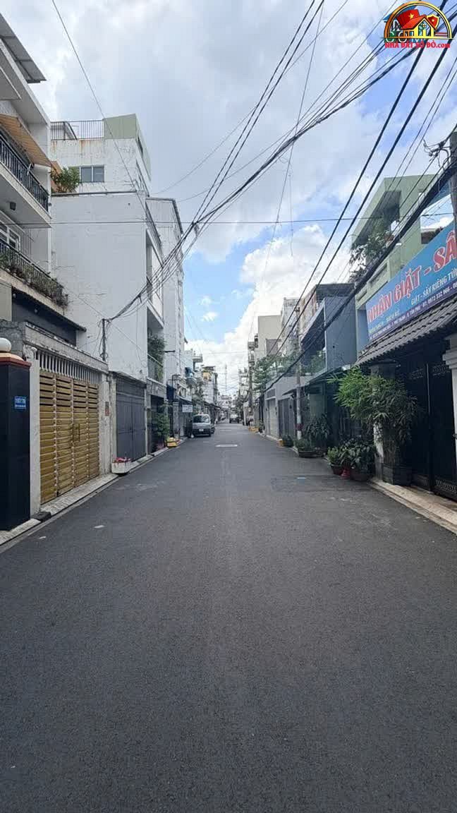 Bán nhà 3 tầng hẻm xe tải 6m, 80m² chỉ 8.XX tỷ – Tân Phú – NHÀ ĐẤT BẤT ĐỘNG SẢN SỔ ĐỎ