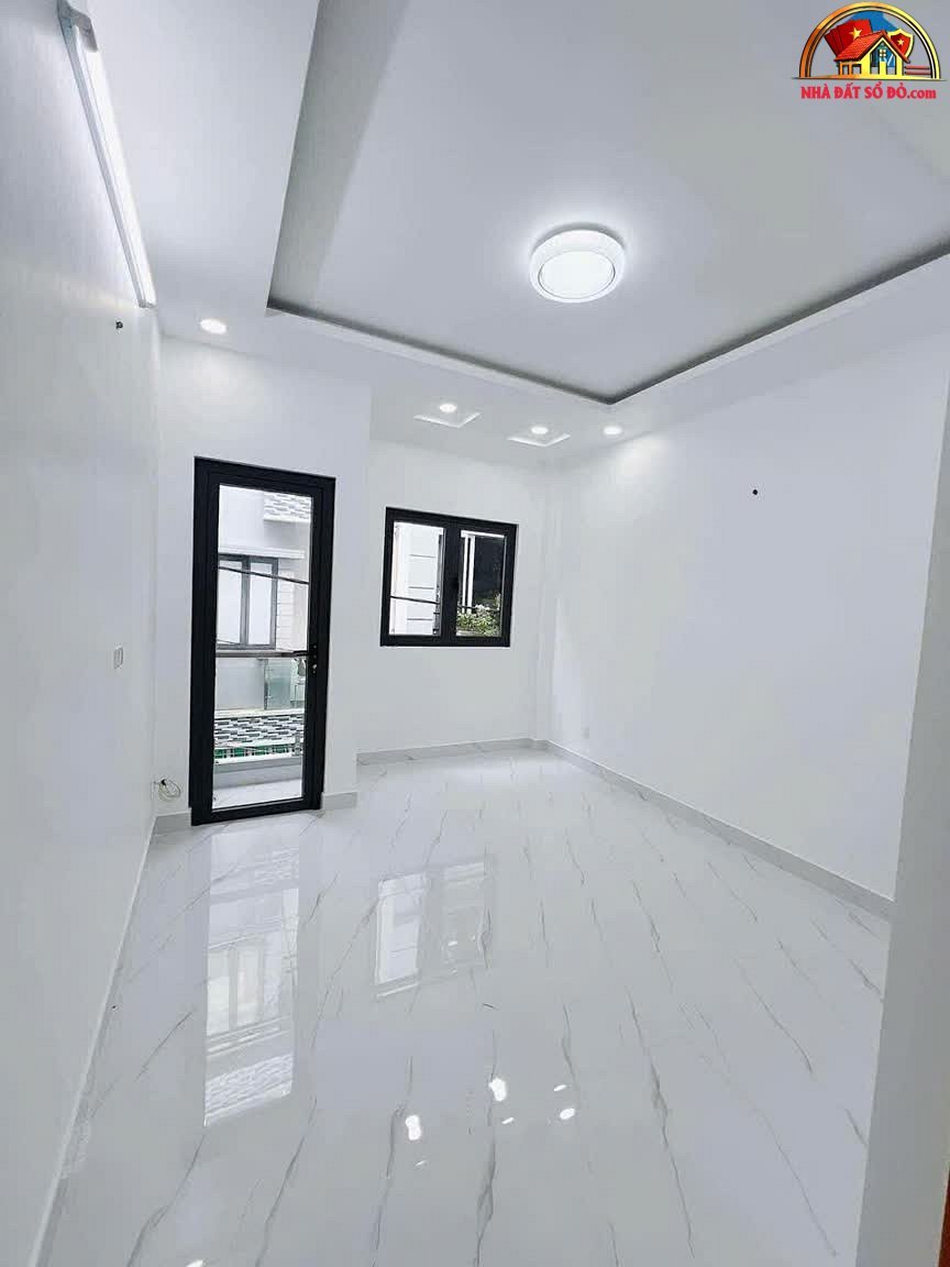 Nhà đẹp 2 lầu, mặt tiền Nguyễn Vĩnh Khánh, 28 m² chỉ 5.91 tỷ – BĐS SỔ ĐỎ