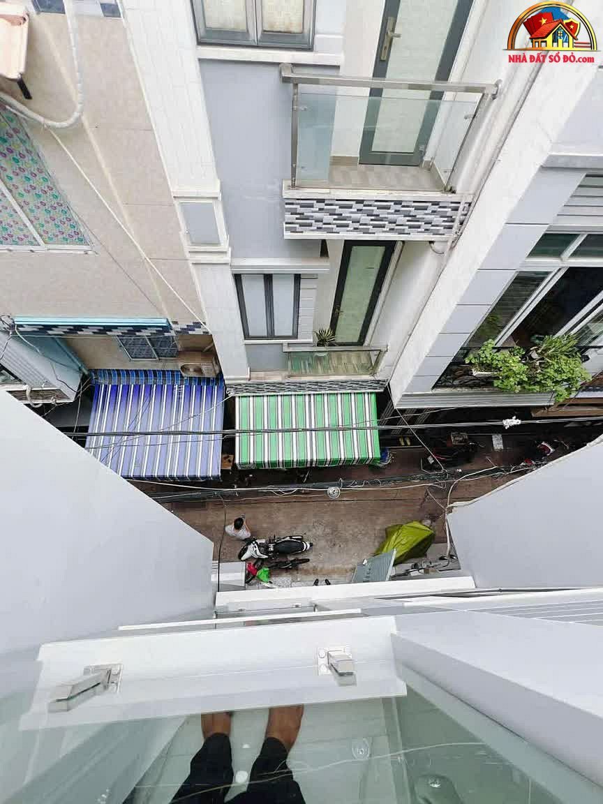 Nhà đẹp 2 lầu, mặt tiền Nguyễn Vĩnh Khánh, 28 m² chỉ 5.91 tỷ – BĐS SỔ ĐỎ