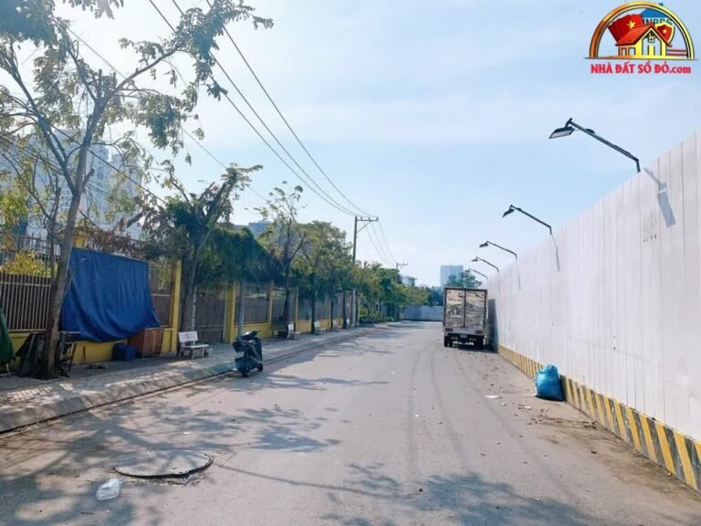 Đất Mặt Tiền Lý Phục Man, Quận 7 – Cơ Hội Đầu Tư Lợi Nhuận Cao – 16.5 tỷ